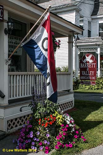 Thanks to a group of hard-working and thoughtful citizens, our town of Chester has enjoyed beautiful flower arrangements throughout our village.